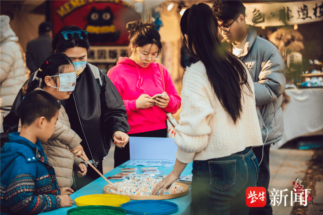 无锡“屿河”为城市公共空间注入新活力CQ9传奇电子市集成为美学策展地……(图10)